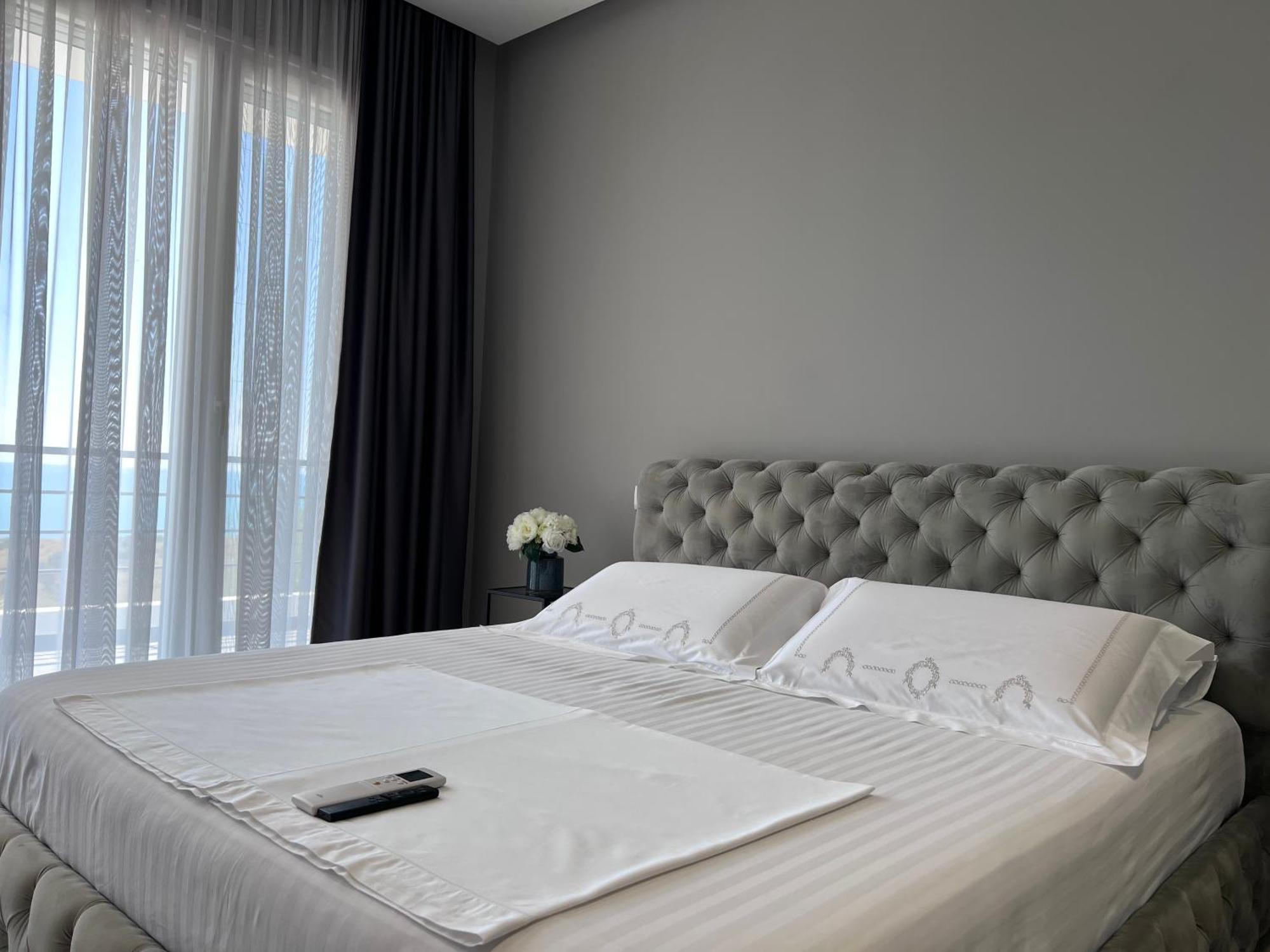 Villa Esmi Durres Kryemedhej Екстер'єр фото