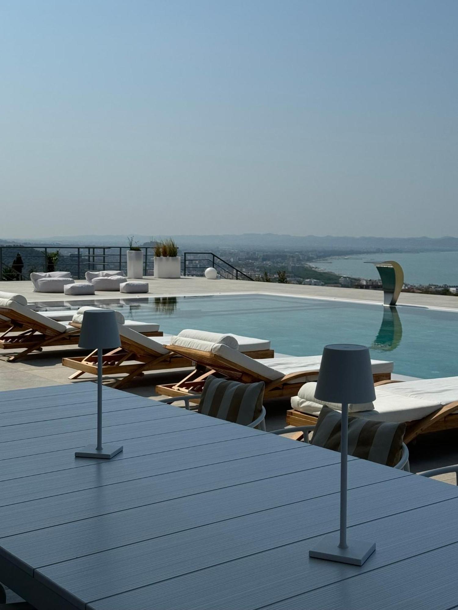 Villa Esmi Durres Kryemedhej Екстер'єр фото