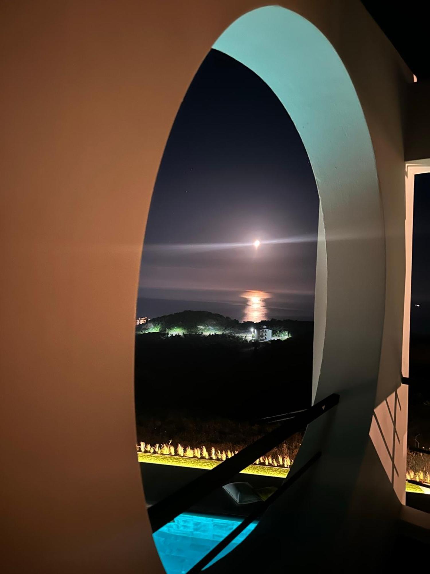 Villa Esmi Durres Kryemedhej Екстер'єр фото