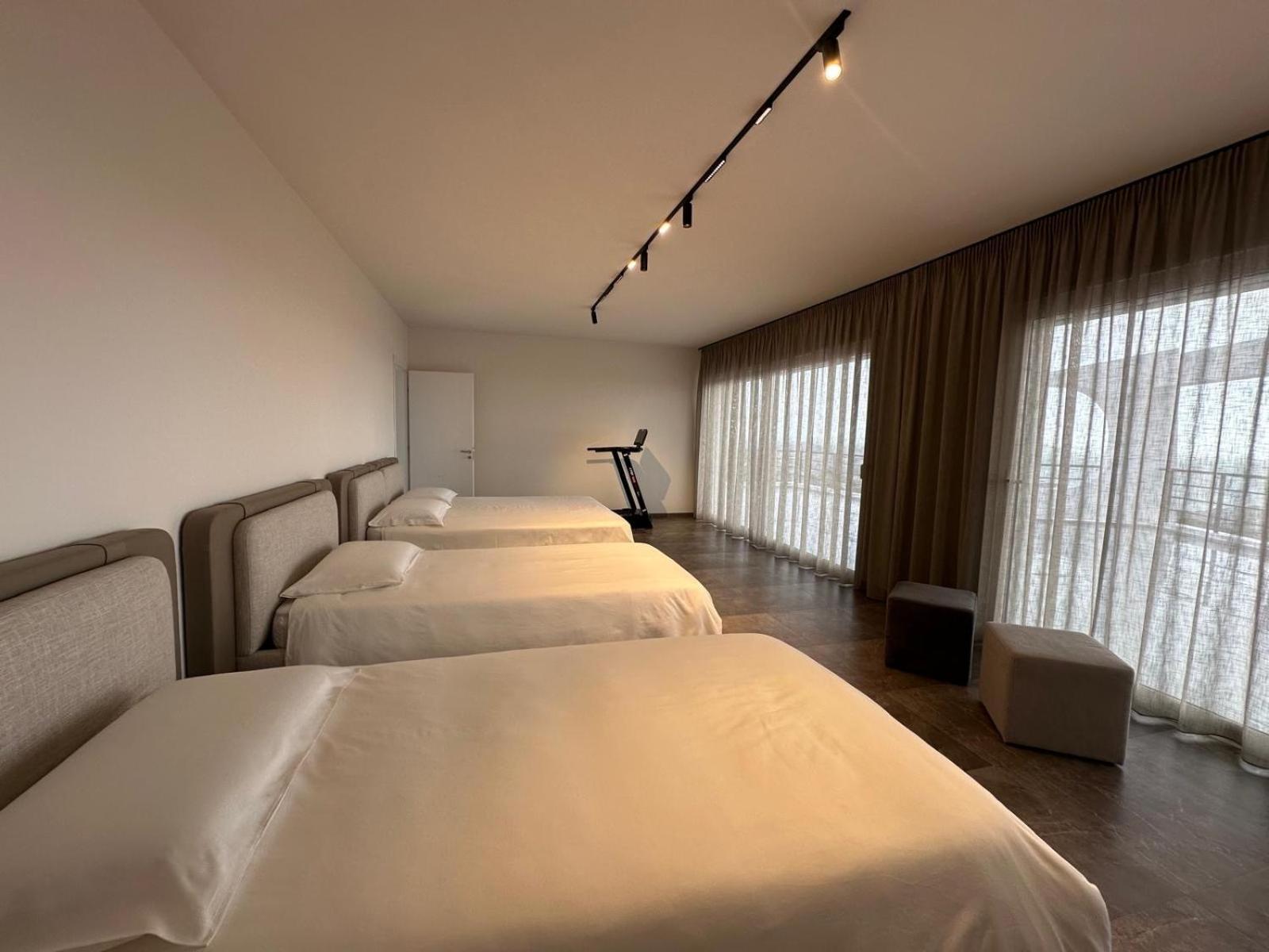 Villa Esmi Durres Kryemedhej Екстер'єр фото