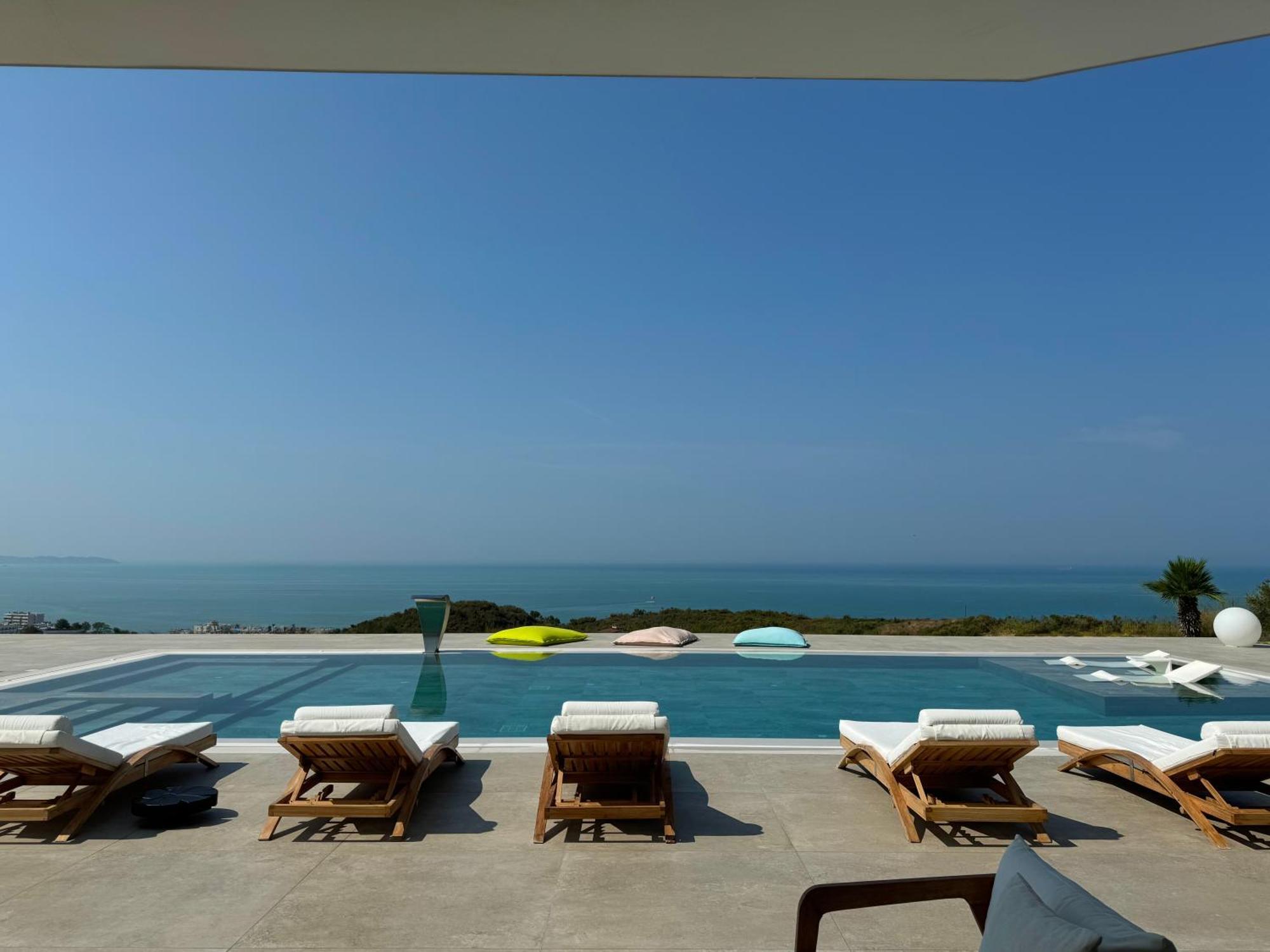 Villa Esmi Durres Kryemedhej Екстер'єр фото